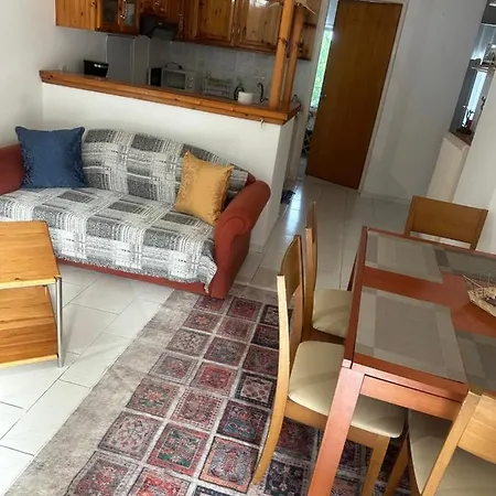 Perigiali Apartament Apartment *